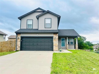 2607 Paige Ln, Junction City, KS 66441