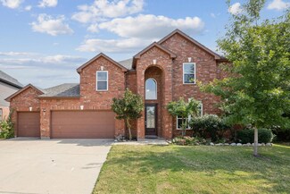 12112 Copper Creek Dr, Fort Worth, TX 76244