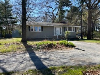 233 Pond St, North Billerica, MA 01862