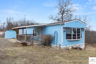 30652 Hillcrest Ln, Edwards, MO 65326