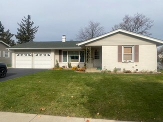 24 Jf Kennedy Blvd, Elk Grove Village, IL 60007
