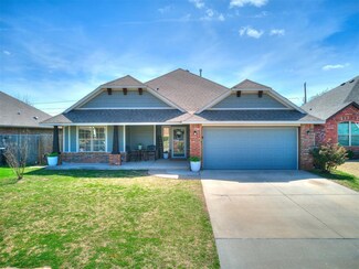 842 Cardan Place, Moore, OK 73160