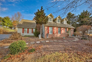 6559 Knoll Ct, New Tripoli, PA 18066