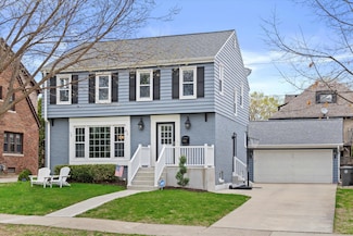 5050 N Larkin St, Milwaukee, WI 53217