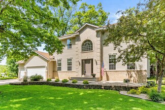 11231 Hidden Oaks Ct N, Champlin, MN 55316