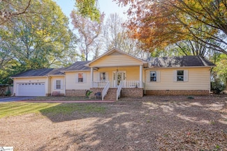 119 Cornfield Rd, Inman, SC 29349