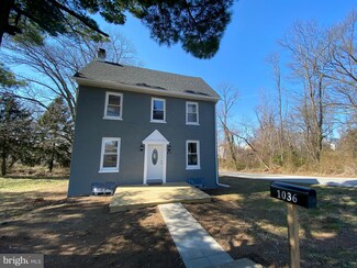 1036 Hill St, Brookhaven, PA 19015