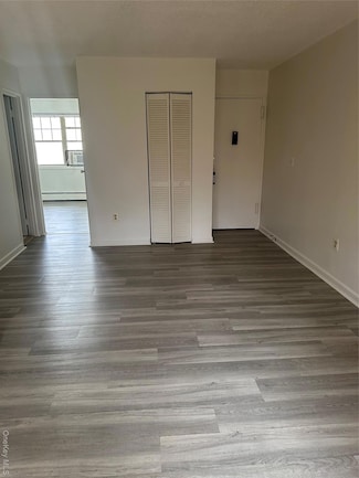 603 Barclay Manor Unit 6C, Newburgh, NY 12550