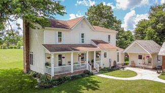 9726 N Marzane Rd, Markle, IN 46770