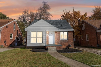 20284 Gilchrist St, Detroit, MI 48235