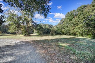 951 Mountain Island Hwy, Mount Holly, NC 28120