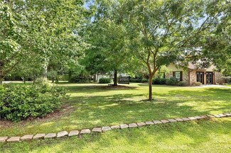 201 Milbank Ln, Pearl River, LA 70452