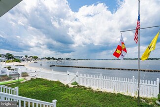 422 E Riviera Ave, Ocean Gate, NJ 08740