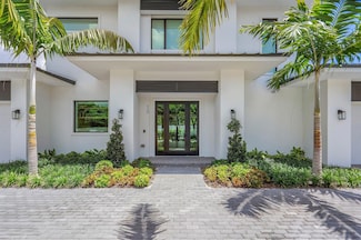 130 Pineapple Rd, Delray Beach, FL 33444