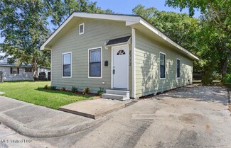2712 Testament St, Pascagoula, MS 39567