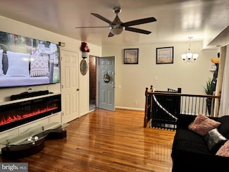7512 Hawthorne St Unit 3, Hyattsville, MD 20785