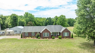 5519 Dotson Rd, Thompson's Station, TN 37179