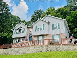 8 Jordan Dr, Saint Albans, WV 25177