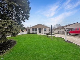 447 S Bradley Ave, Indianapolis, IN 46201
