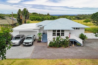2038 Kahekili Hwy, Wailuku, HI 96793