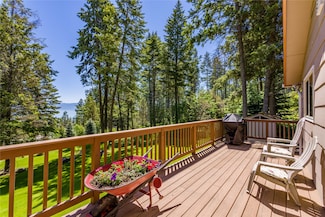 141 Timberlake Dr, Lakeside, MT 59922