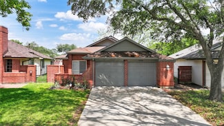 16106 Golden Sands Dr, Houston, TX 77095