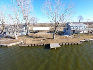 488 Lake Shore Dr, Craig, MO 64437