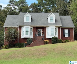 6122 Steeple Chase Dr, Pinson, AL 35126
