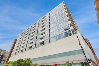 630 N Franklin St Unit 1012, Chicago, IL 60654