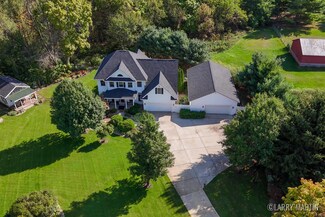 3215 22nd St, Hopkins, MI 49328
