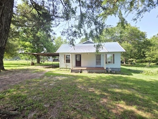 1041 County Road 430, Tenaha, TX 75974
