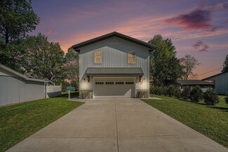 22873 Riverside Dr, Mendon, MI 49072