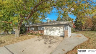 15606 N 2nd St, Bennington, NE 68007
