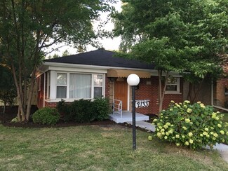 2133 Oakton St, Evanston, IL 60202
