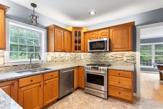 114 Byam Rd, New Boston, NH 03070