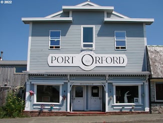 246 6th St, Port Orford, OR 97465