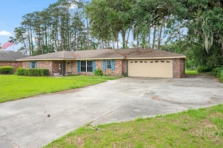 107 Pine Grove Dr, Savannah, GA 31419