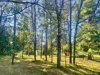 394 Leeds Ct, Nekoosa, WI 54457