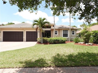 5038 SW Saint Creek Dr, Palm City, FL 34990