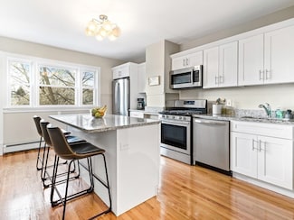 30 Putnam St Unit 2, Somerville, MA 02143