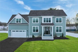 7 Kathleen Ct, Seekonk, MA 02771