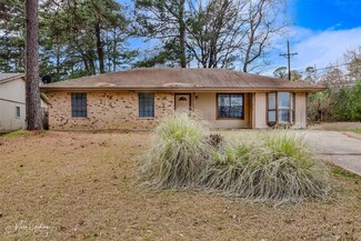 7846 Womack Rd, Shreveport, LA 71107