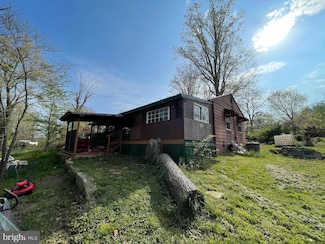 14 Dungadin Rd, Front Royal, VA 22630