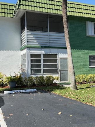 2271 NW 48th Terrace Unit 105, Lauderhill, FL 33313