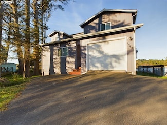 1343 SE 2nd Ct, Lincoln City, OR 97367