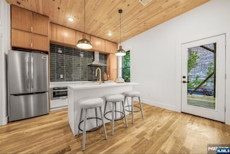 808 Ocean Ave, Jersey City, NJ 07304