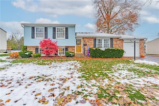 858 Deerfield Dr, North Tonawanda, NY 14120