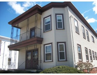 34 Herschel St, Lynn, MA 01902
