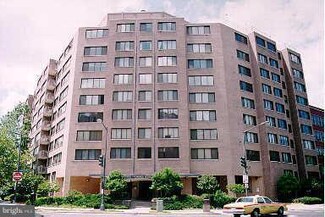 2201 L St NW Unit 820, Washington, DC 20037