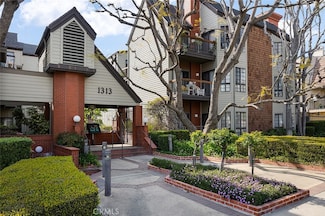 1313 Valley View Rd Unit 109, Glendale, CA 91202